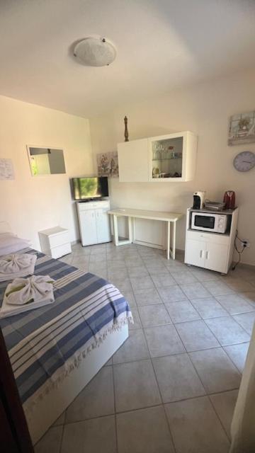 Casa Sibilla Bi-Locale Con Terrazza A 60 Metri Dal Mare Apartment Marinella  Bagian luar foto