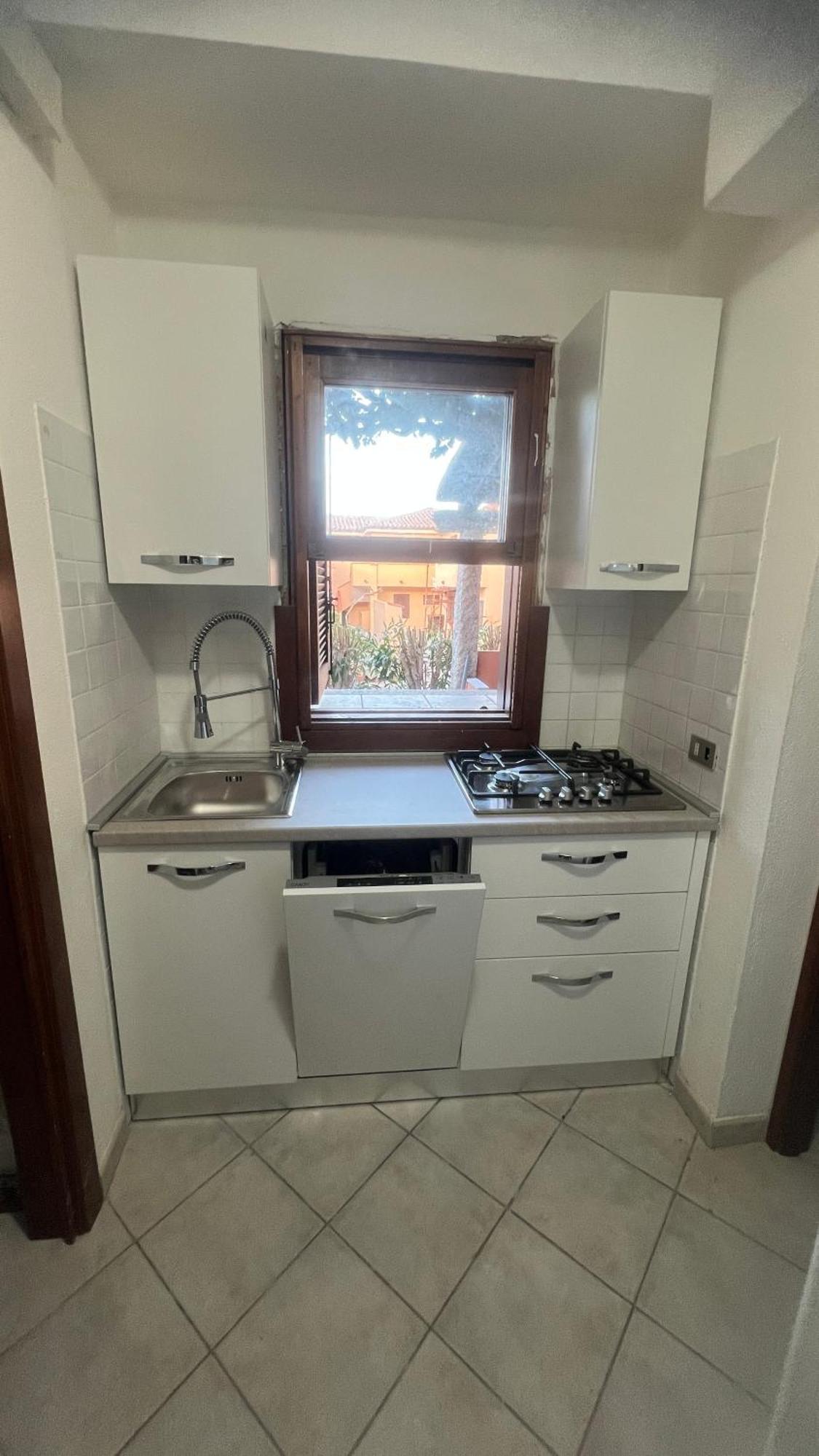 Casa Sibilla Bi-Locale Con Terrazza A 60 Metri Dal Mare Apartment Marinella  Bagian luar foto